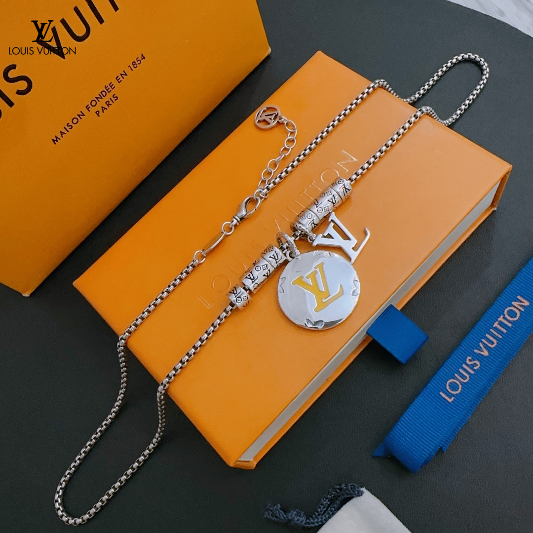 【LOUIS VUITTON】ネックレス、新しいネックレス万能シンプルファッションオーナメント  2472