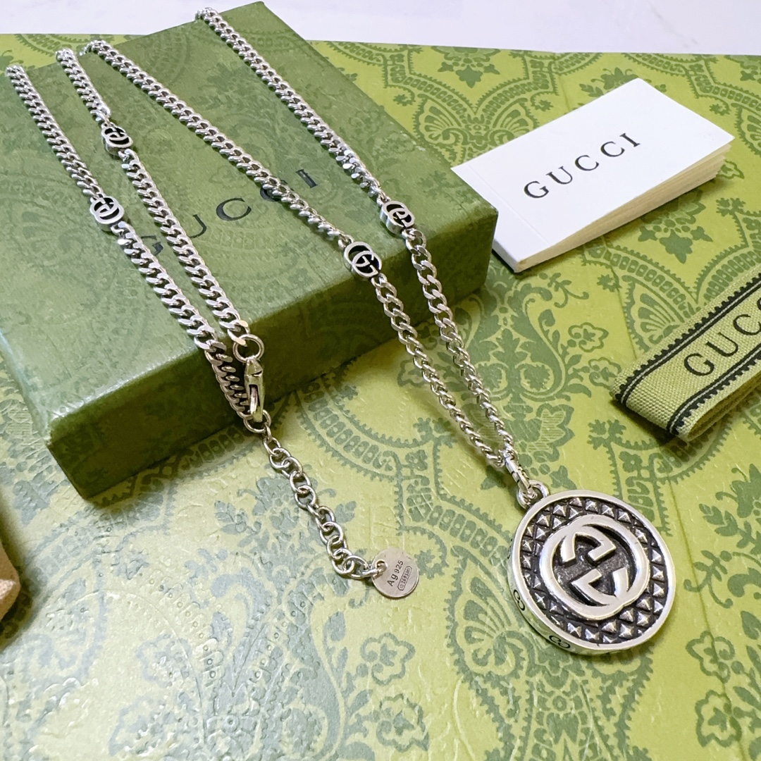 【GUCCI】ネックレス、新しいネックレス万能シンプルファッションオーナメント 2474