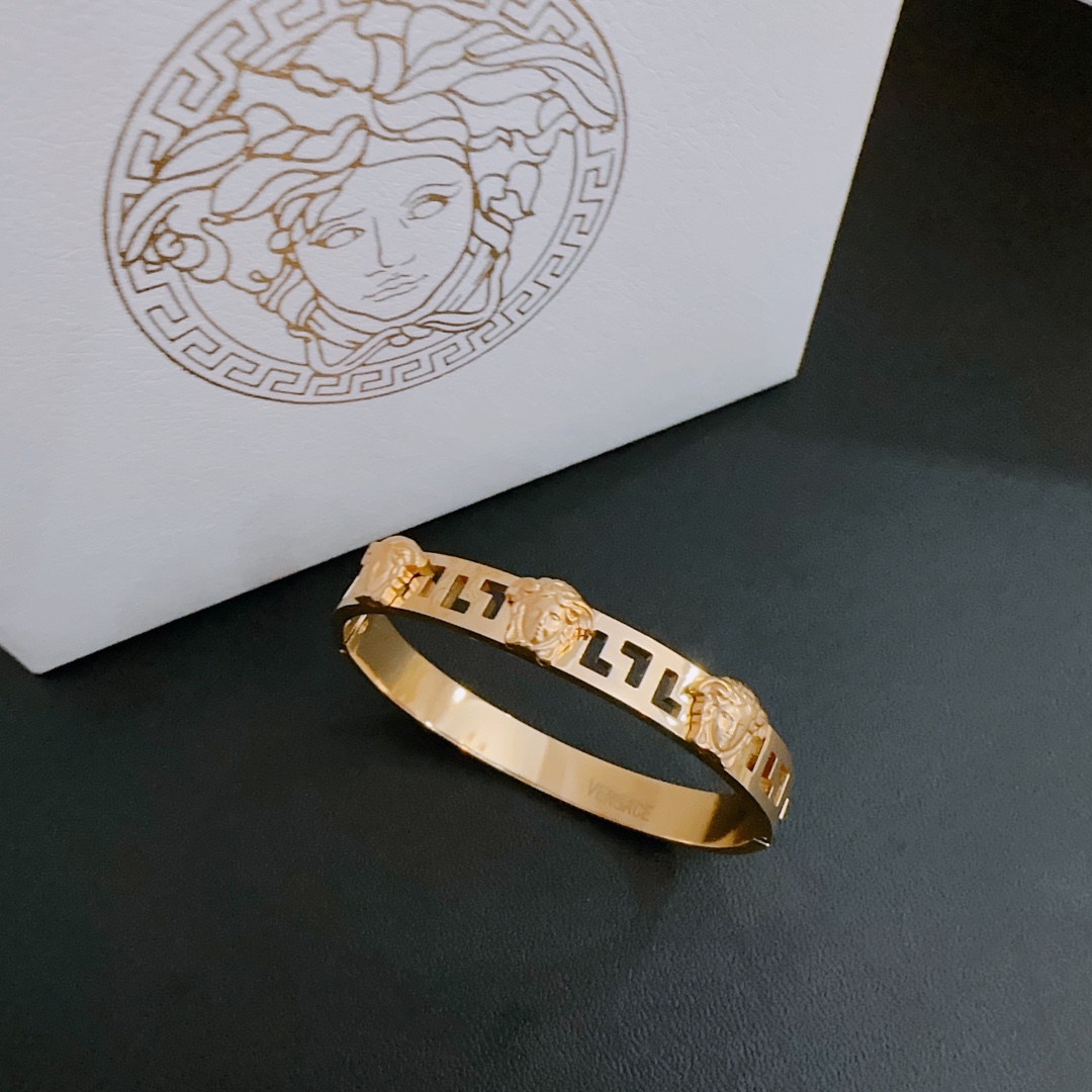 【VERSACE】ブレスレット、ファッションシンプルなスタイル 2474