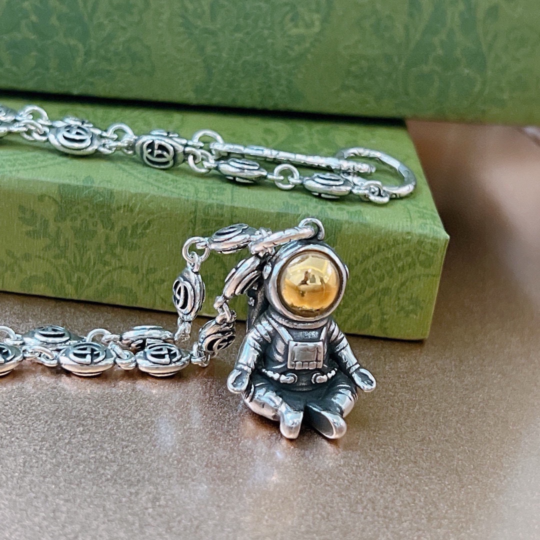 【GUCCI】ネックレス、新しいネックレス万能シンプルファッションオーナメント 2474