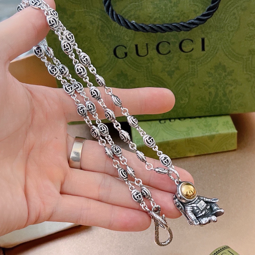 【GUCCI】ネックレス、新しいネックレス万能シンプルファッションオーナメント 2474