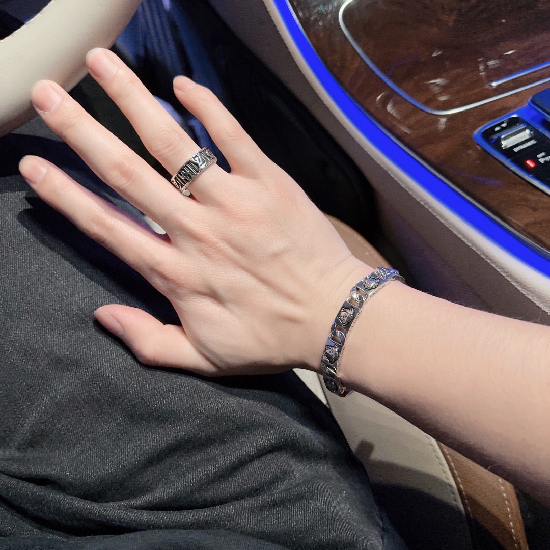 【VERSACE】ブレスレット、ファッションシンプルなスタイル 2474