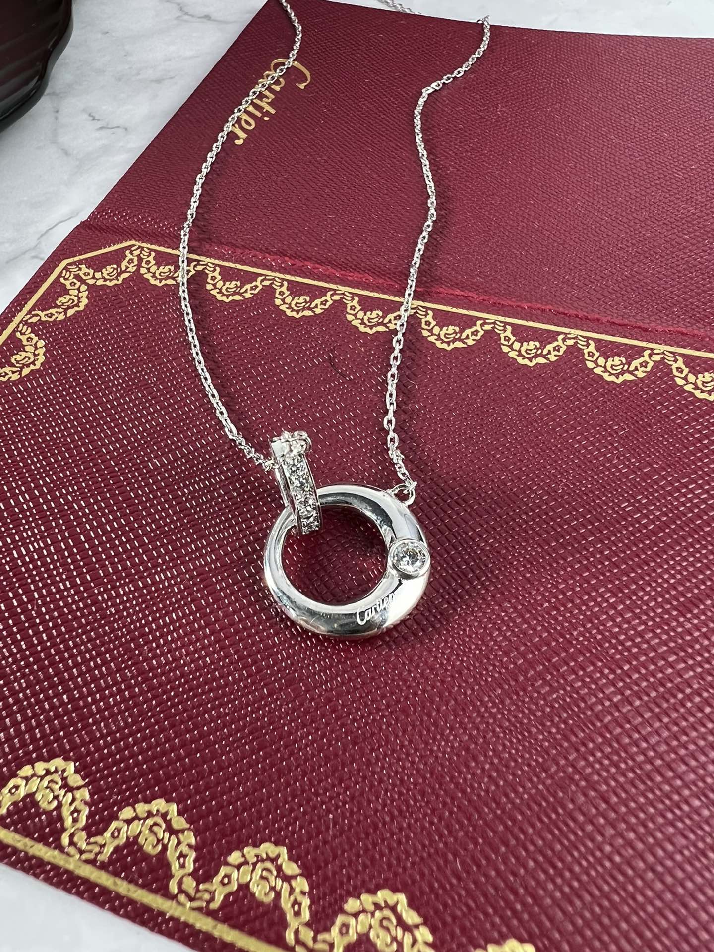 【CARTIER】ネックレス、新しいネックレス万能シンプルファッションオーナメント 2472