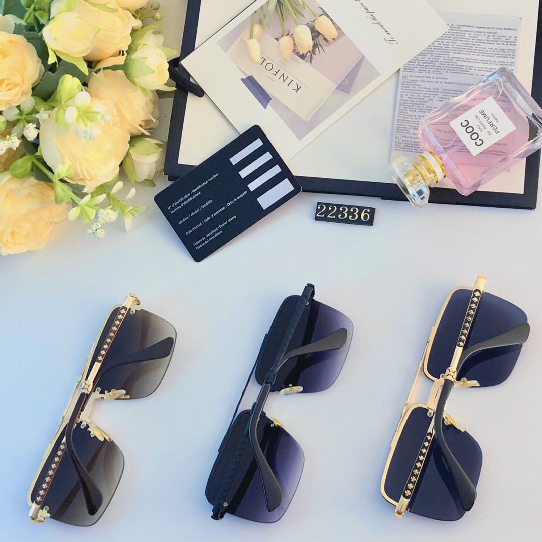 CHROME HEARTS(クロムハーツ) サングラス 2475