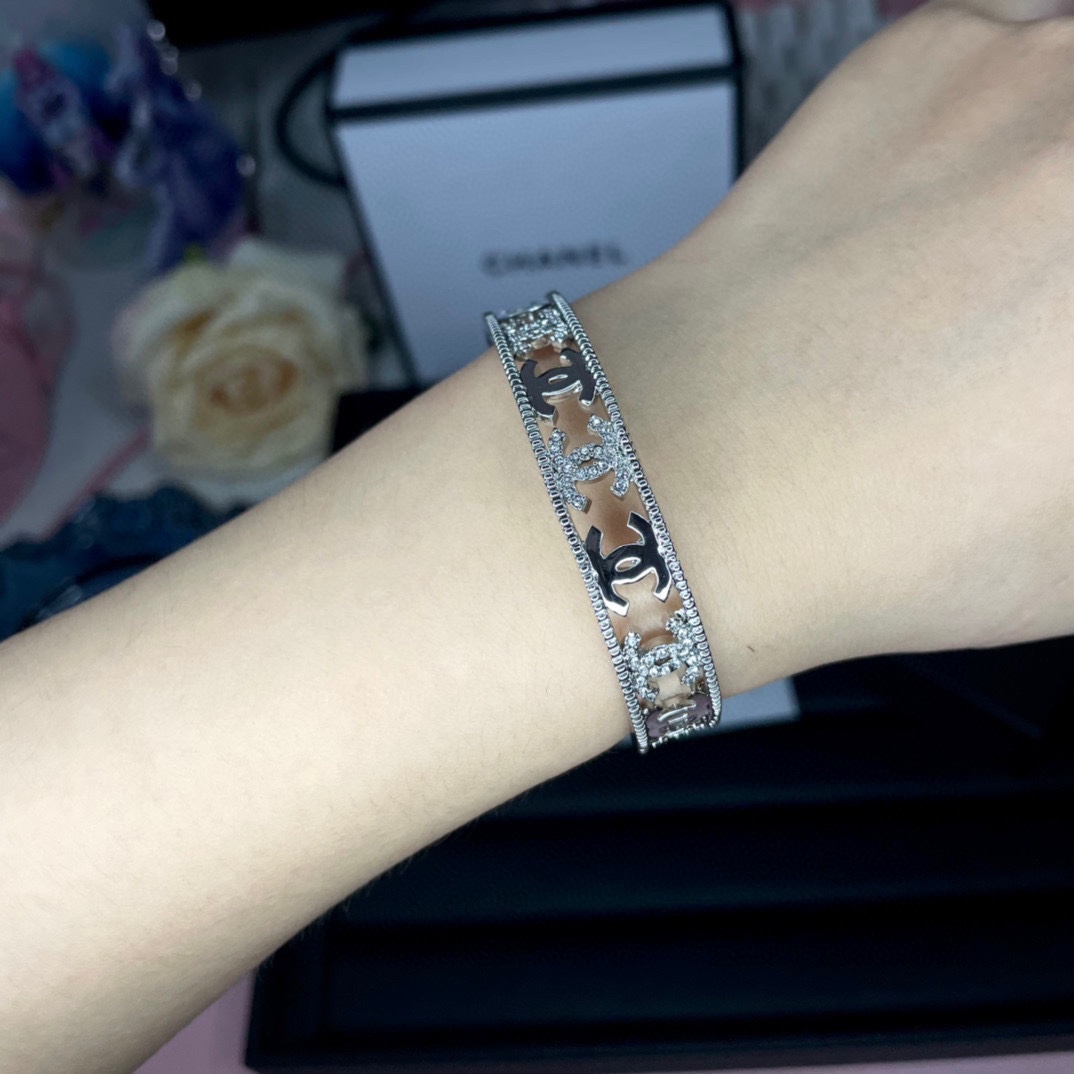 【CHANEL】ブレスレット、ファッションシンプルなスタイル 2471