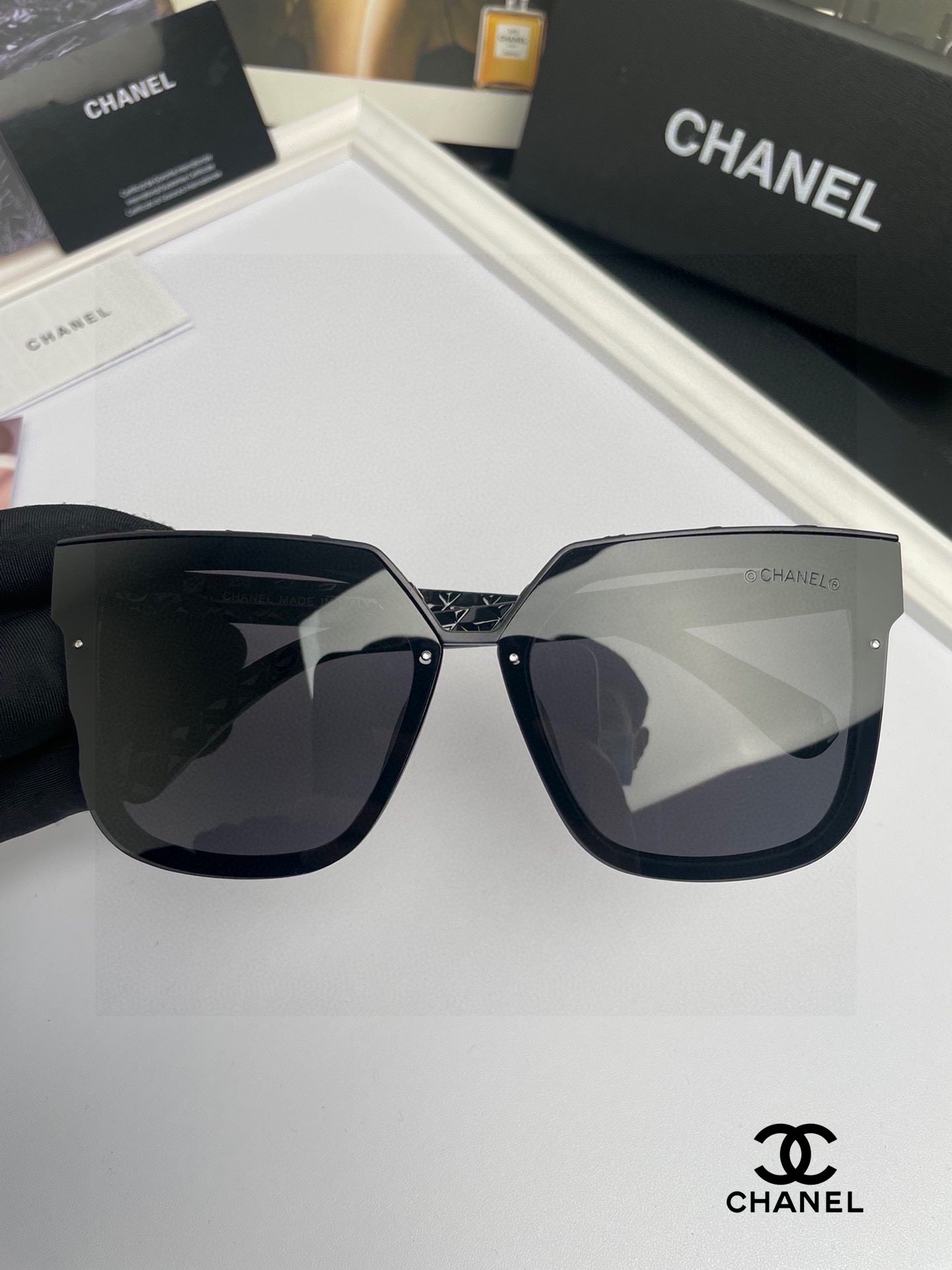 CHANEL( シャネル) サングラス