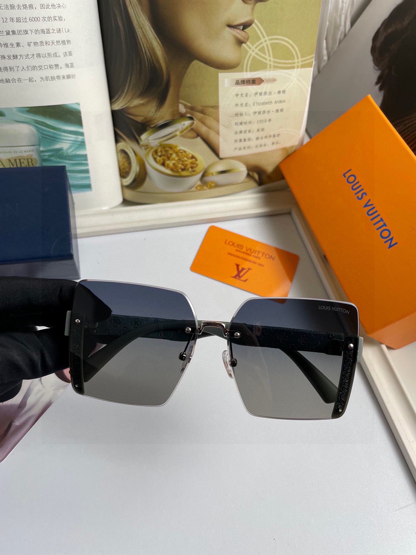 LOUIS VUITTON(ルイヴィトン) サングラス 24706