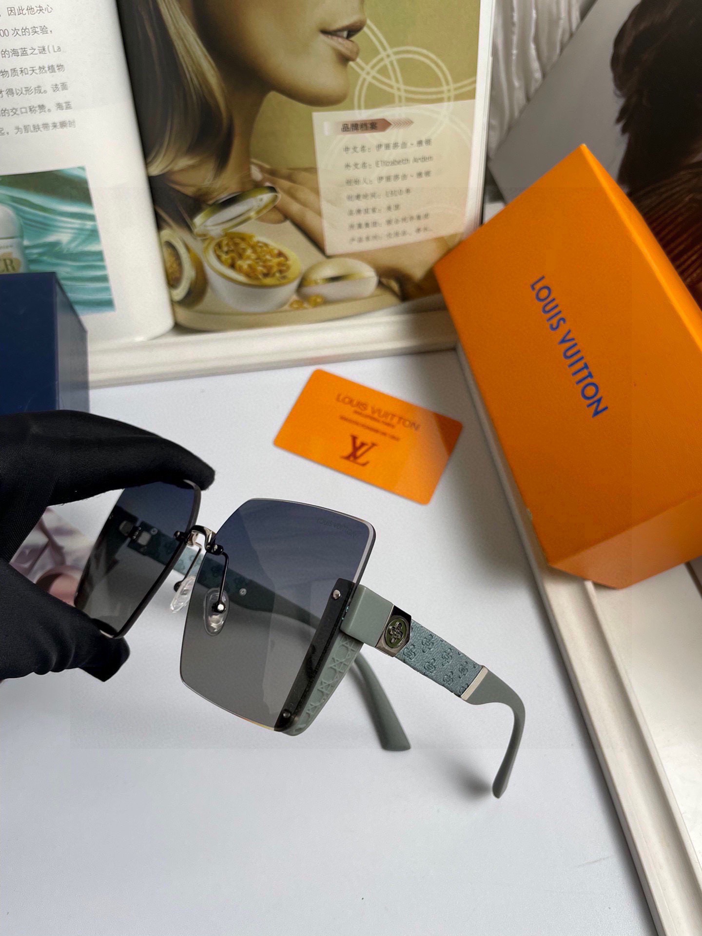 LOUIS VUITTON(ルイヴィトン) サングラス 24706