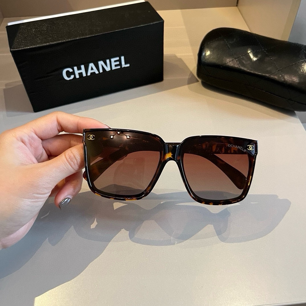 CHANEL( シャネル) サングラス