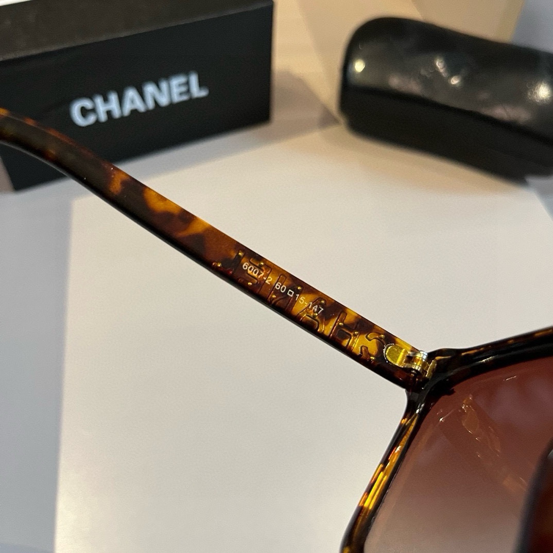 CHANEL( シャネル) サングラス