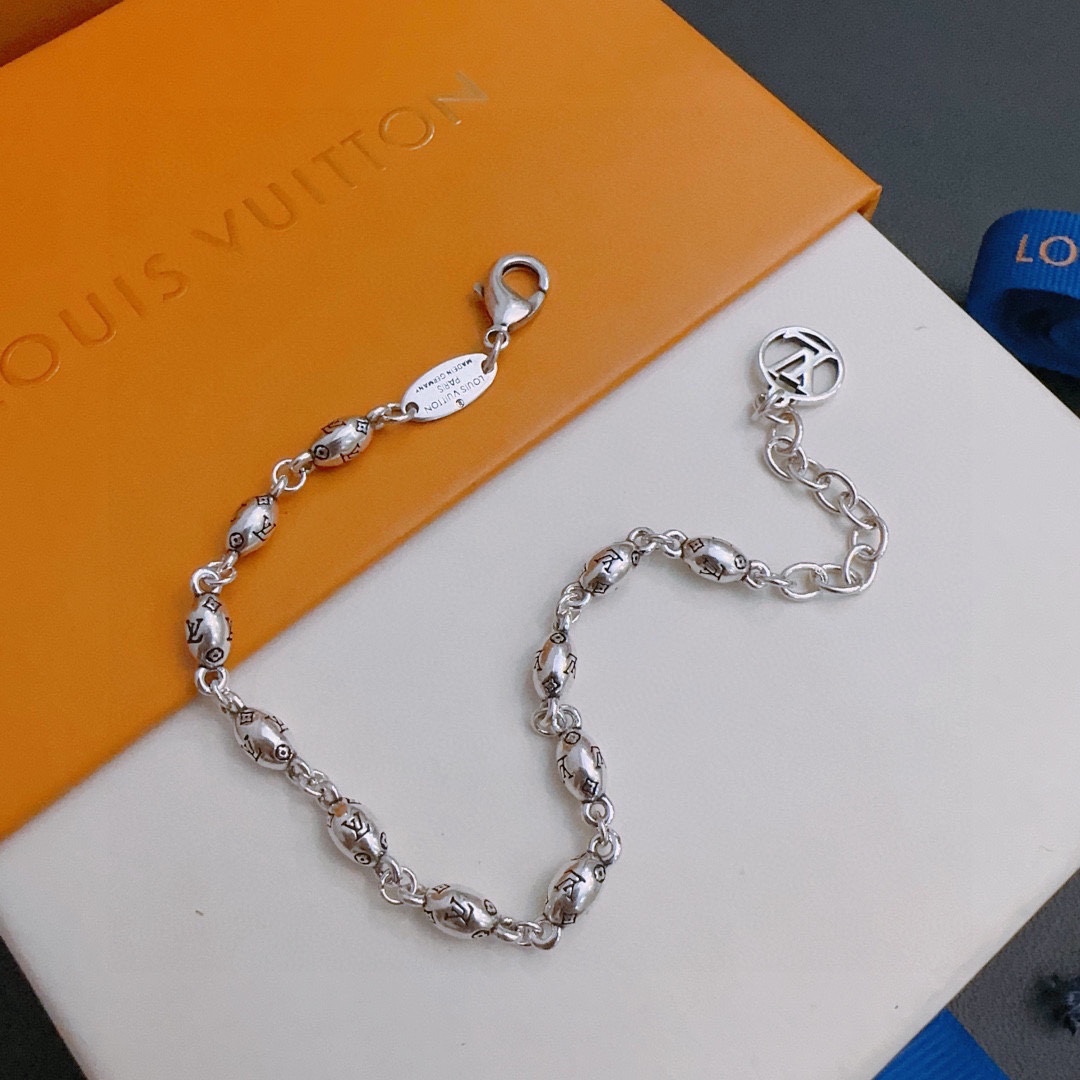 【 LOUIS VUITTON】ブレスレット、ファッションシンプルなスタイル 2472