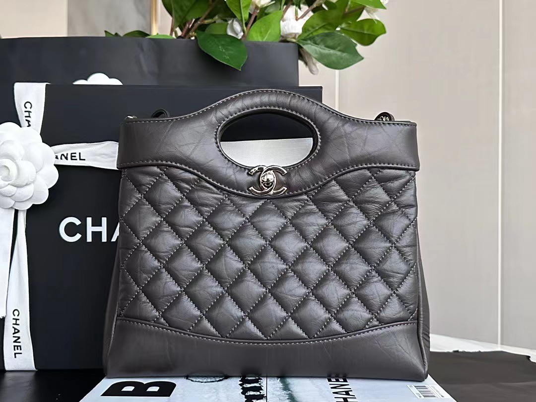 ★人気沸騰【 CHANEL 】CHANEL 31 ミニ ショッピング バッグ