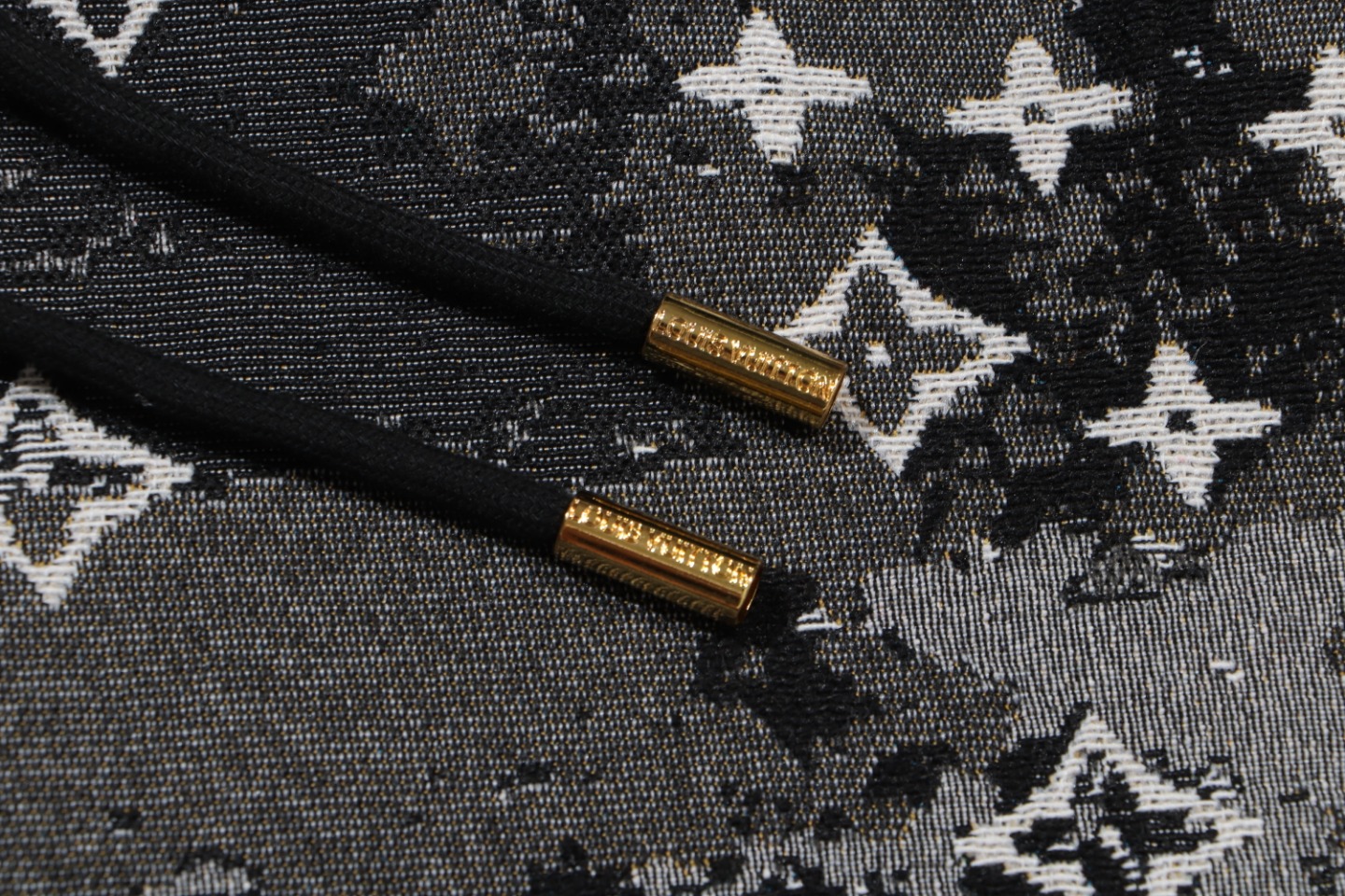 【LOUIS VUITTON 公式旗艦店】ルイヴィトン  ショートパンツ  ご好評に付き再入荷！