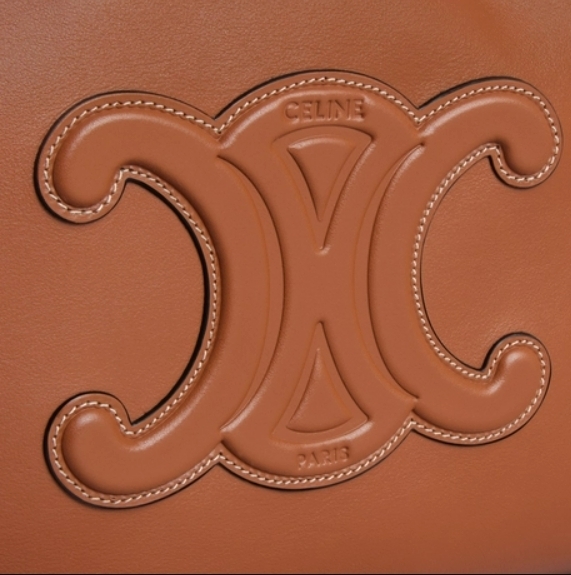 【CELINE】カバ ドローストリング キュイル トリオンフ
