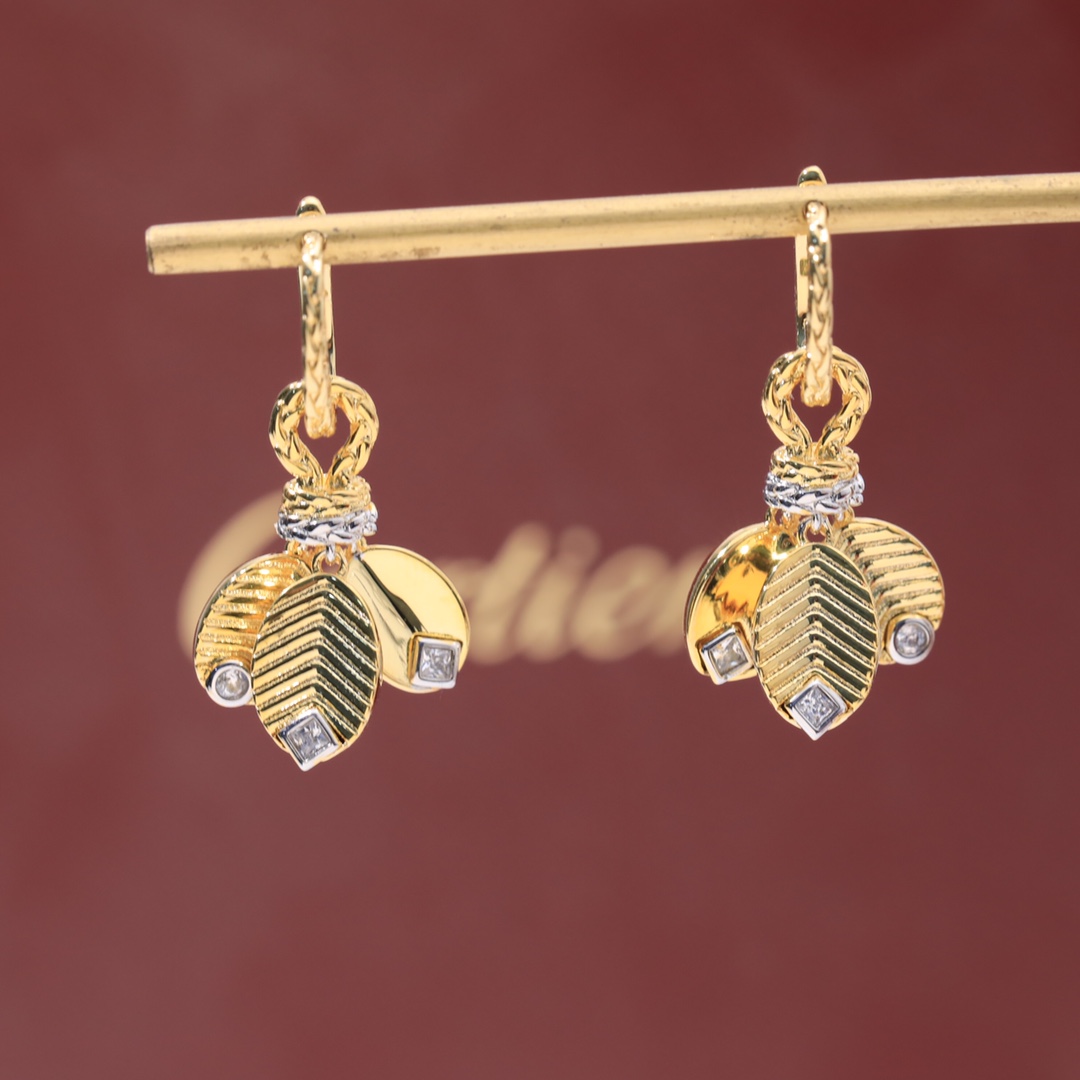 【CARTIER】 カルティエ   ファッションスタイルのイヤリング