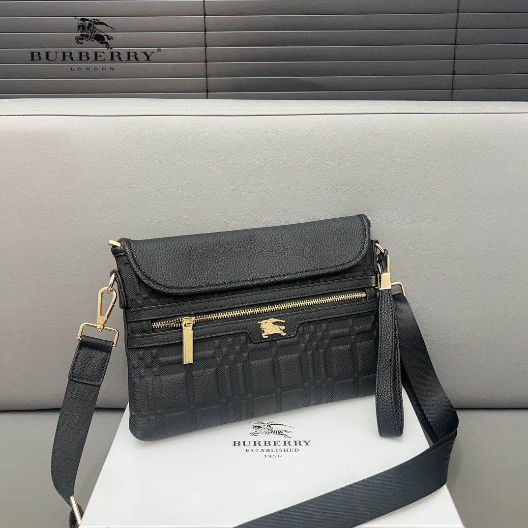 【BURBERRY 公式旗艦店】バーバリー  斜めがけバッグ 当日出荷 好評に付き再入荷！30*20CM