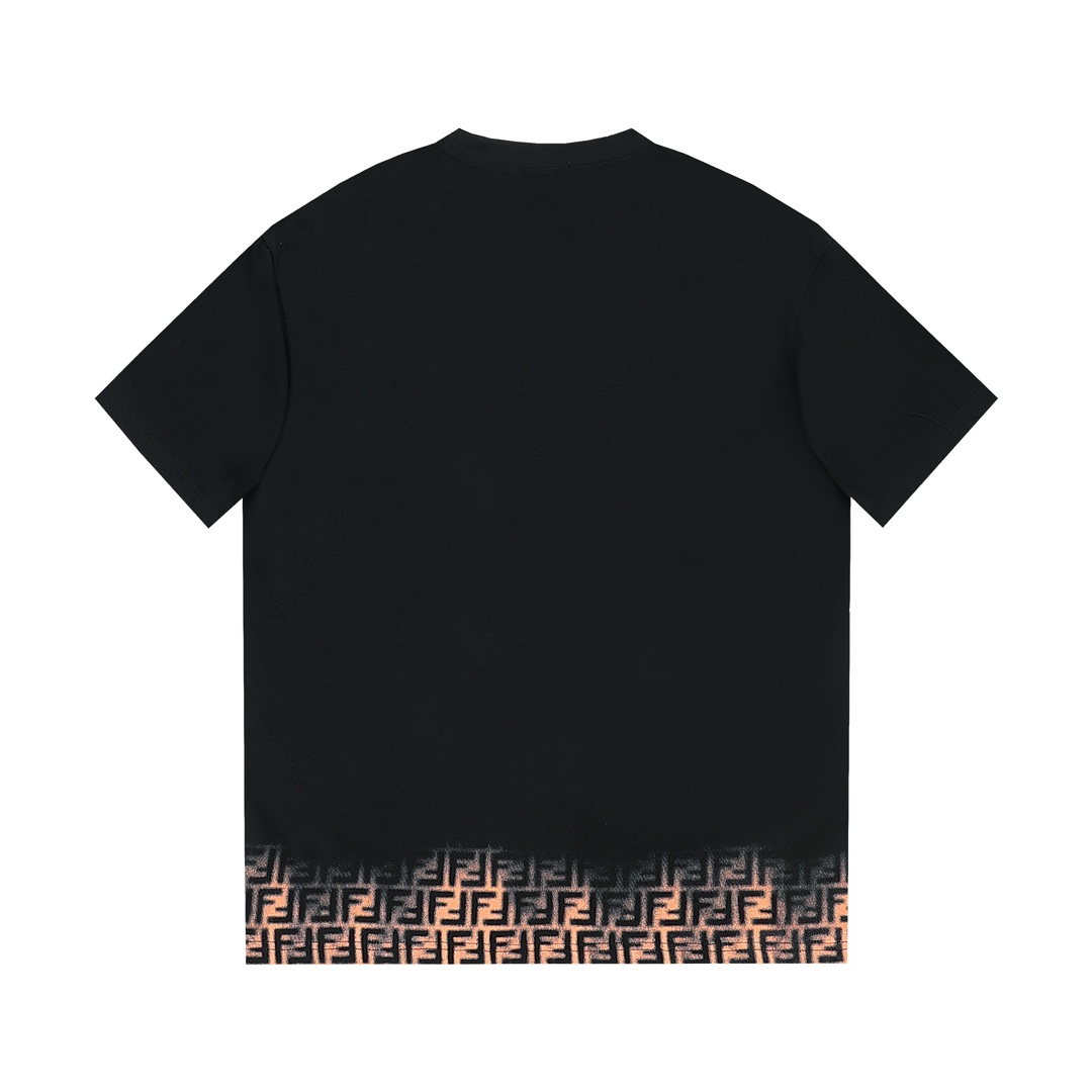 【FENDI 公式旗艦店】フェンディ   Tシャツ ご好評に付き再入荷！