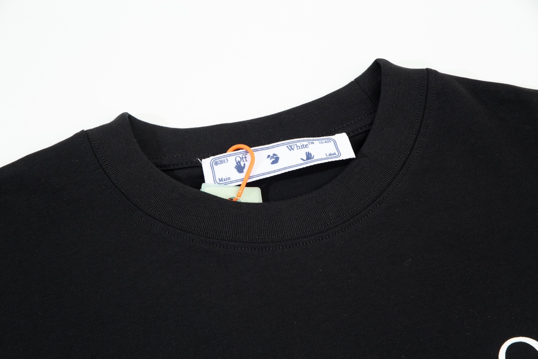 【OFF-WHITE 公式旗艦店】オフホワイト  Tシャツ ご好評に付き再入荷！