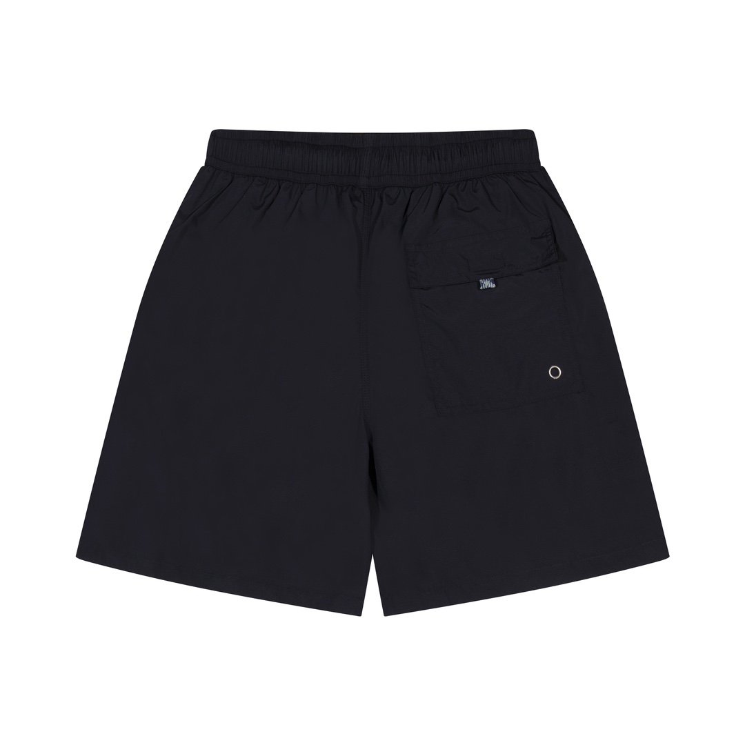 【BURBERRY  公式旗艦店】ショートパンツご好評に付き再入荷！