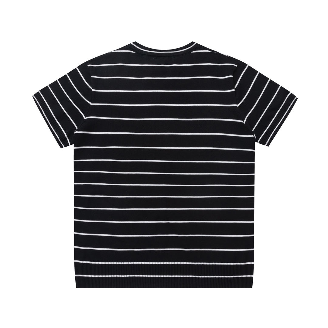 【PRADA  公式旗艦店】プラダ  Tシャツ ご好評に付き再入荷！