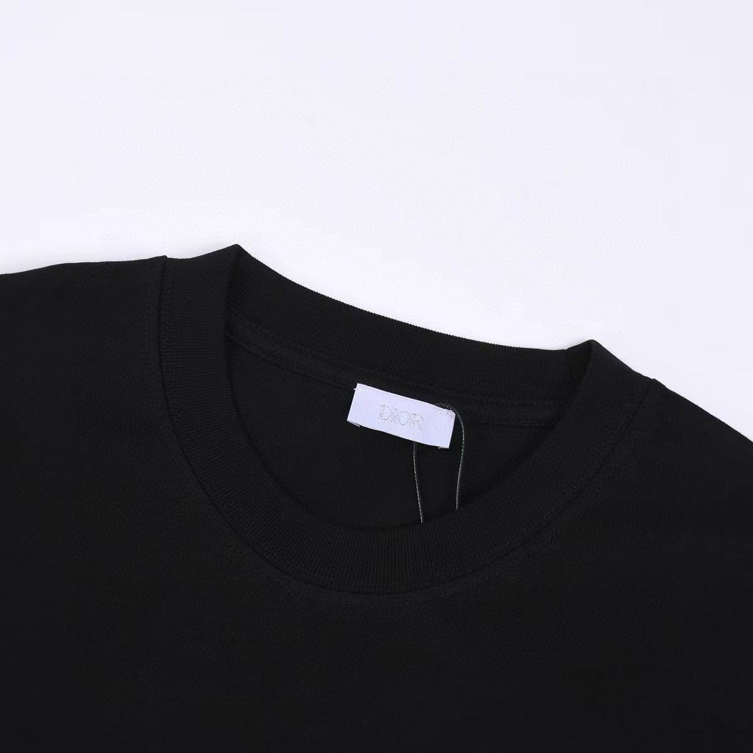 【DIOR 公式旗艦店】ディオール    Tシャツ ご好評に付き再入荷！