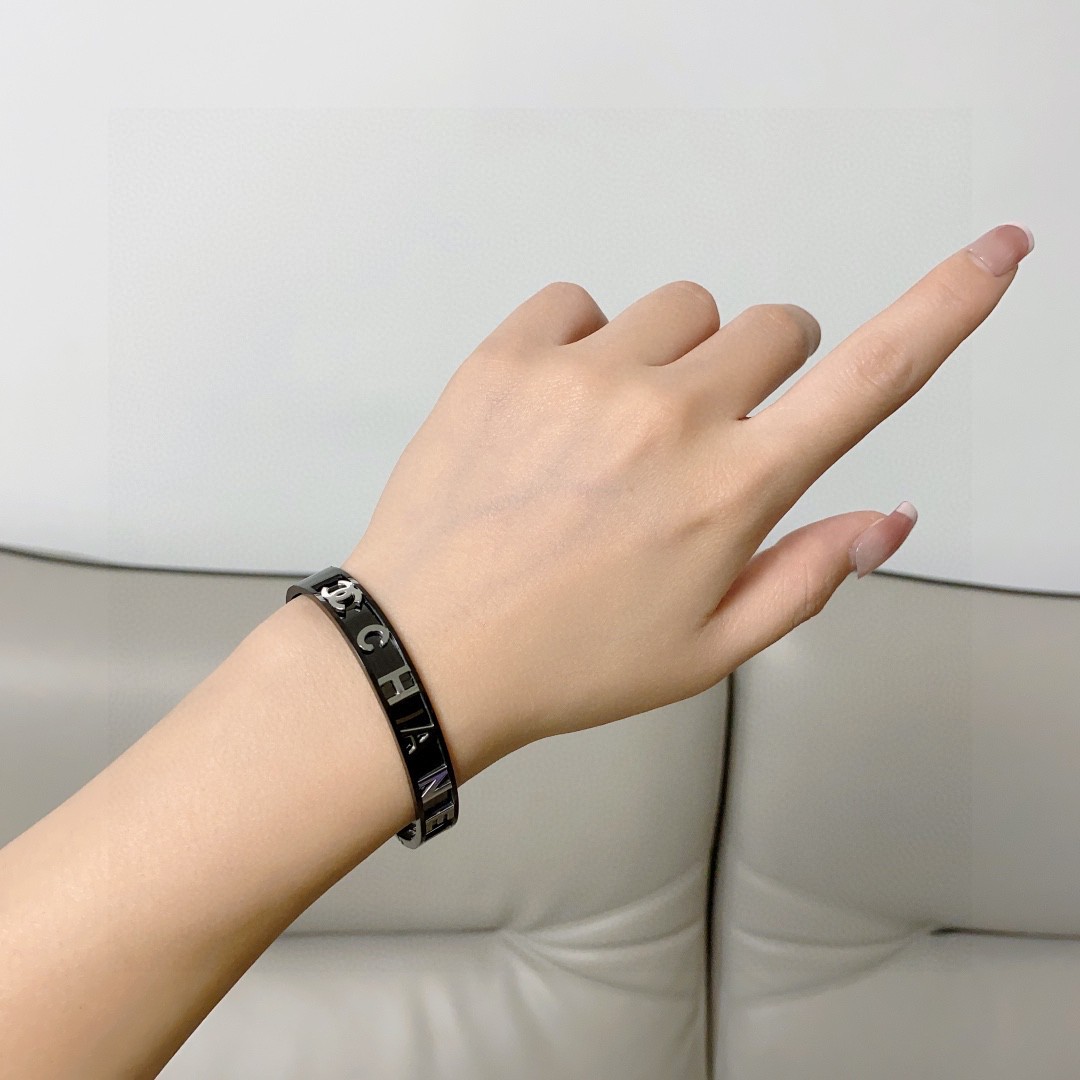 【CHANEL】ブレスレット、ファッションシンプルなスタイル 2471