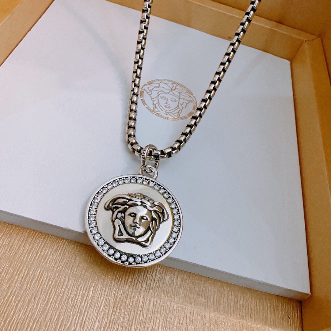 【VERSACE】ネックレス、新しいネックレス万能シンプルファッションオーナメント 2474
