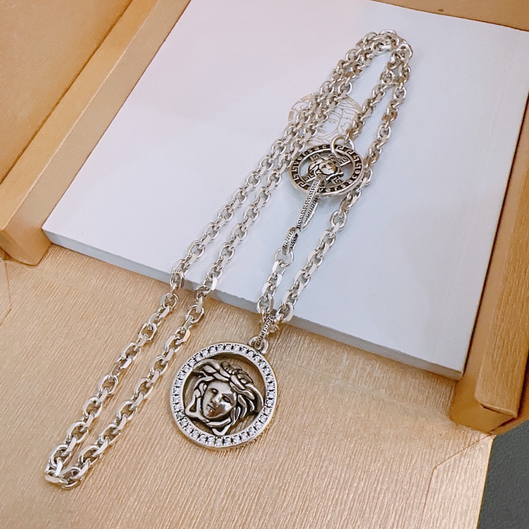 【VERSACE】ネックレス、新しいネックレス万能シンプルファッションオーナメント 2474