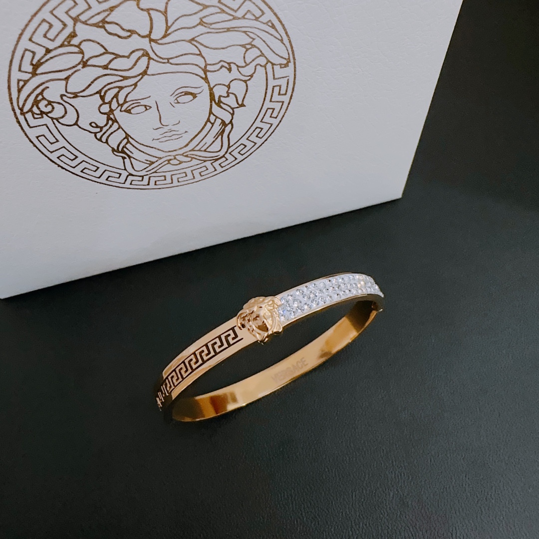 【VERSACE】ブレスレット、ファッションシンプルなスタイル 2474