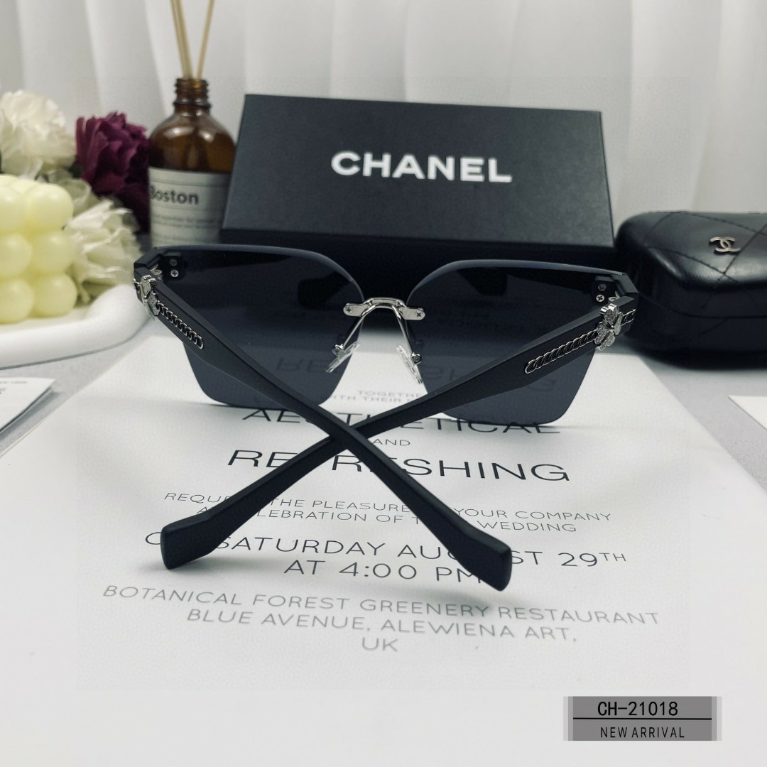CHANEL( シャネル) サングラス