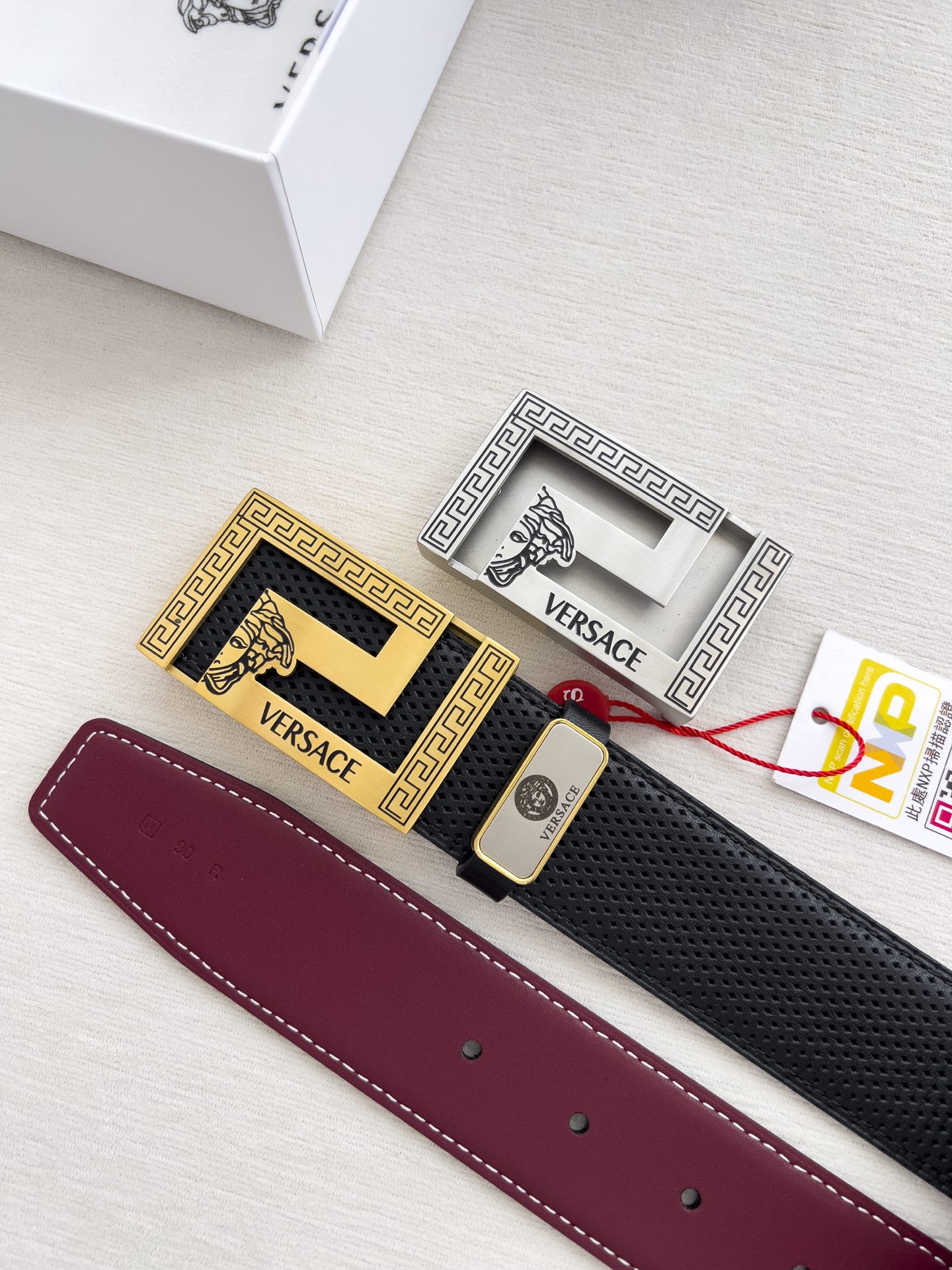 【VERSACE】(ヴェルサーチ) 3.8cmベルト メンズ