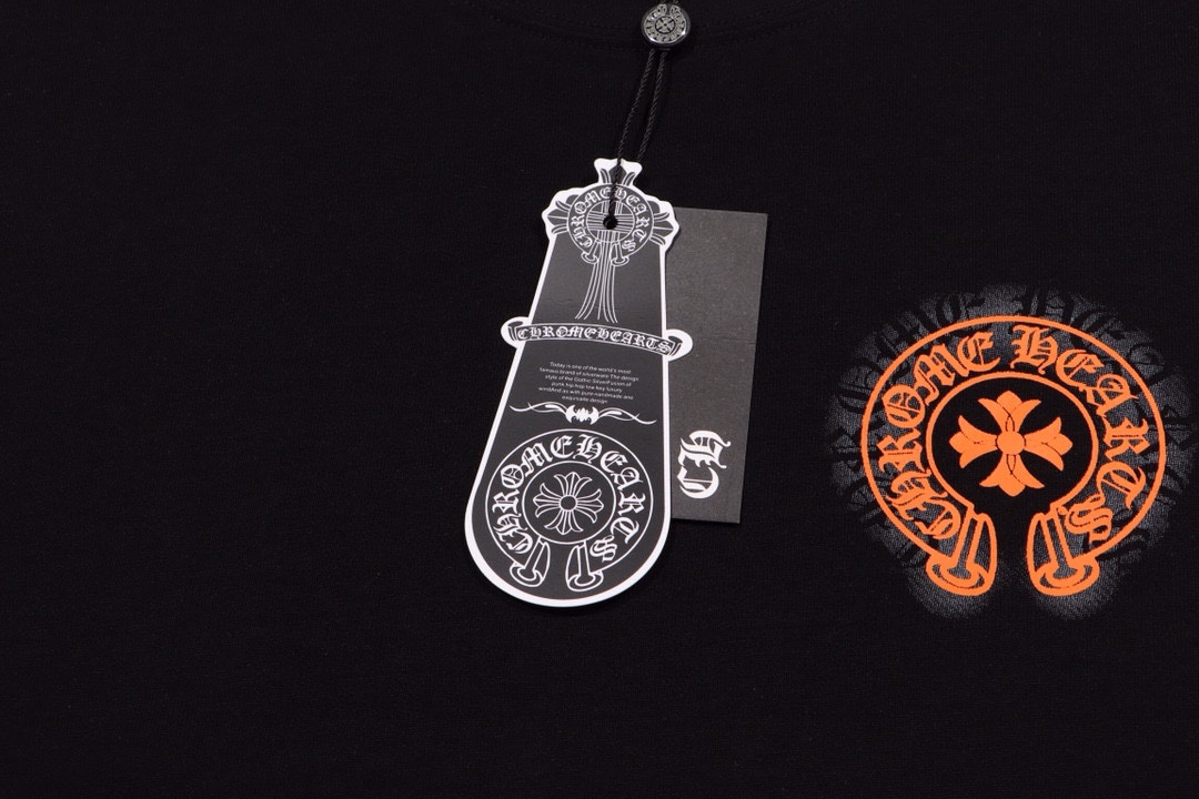 【CHROME HEARTS  公式旗艦店】クロムハーツ    Tシャツご好評に付き再入荷！