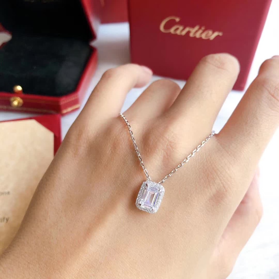 【CARTIER】ネックレス、新しいネックレス万能シンプルファッションオーナメント 2472