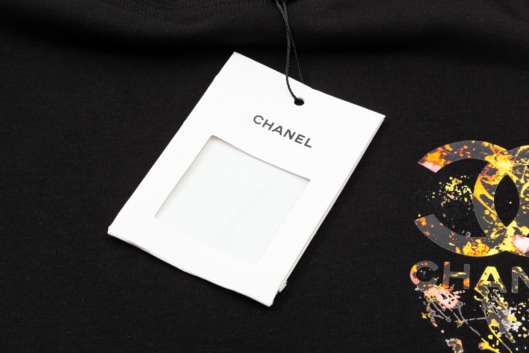 【CHANEL 公式旗艦店】シャネル  Tシャツ ご好評に付き再入荷！
