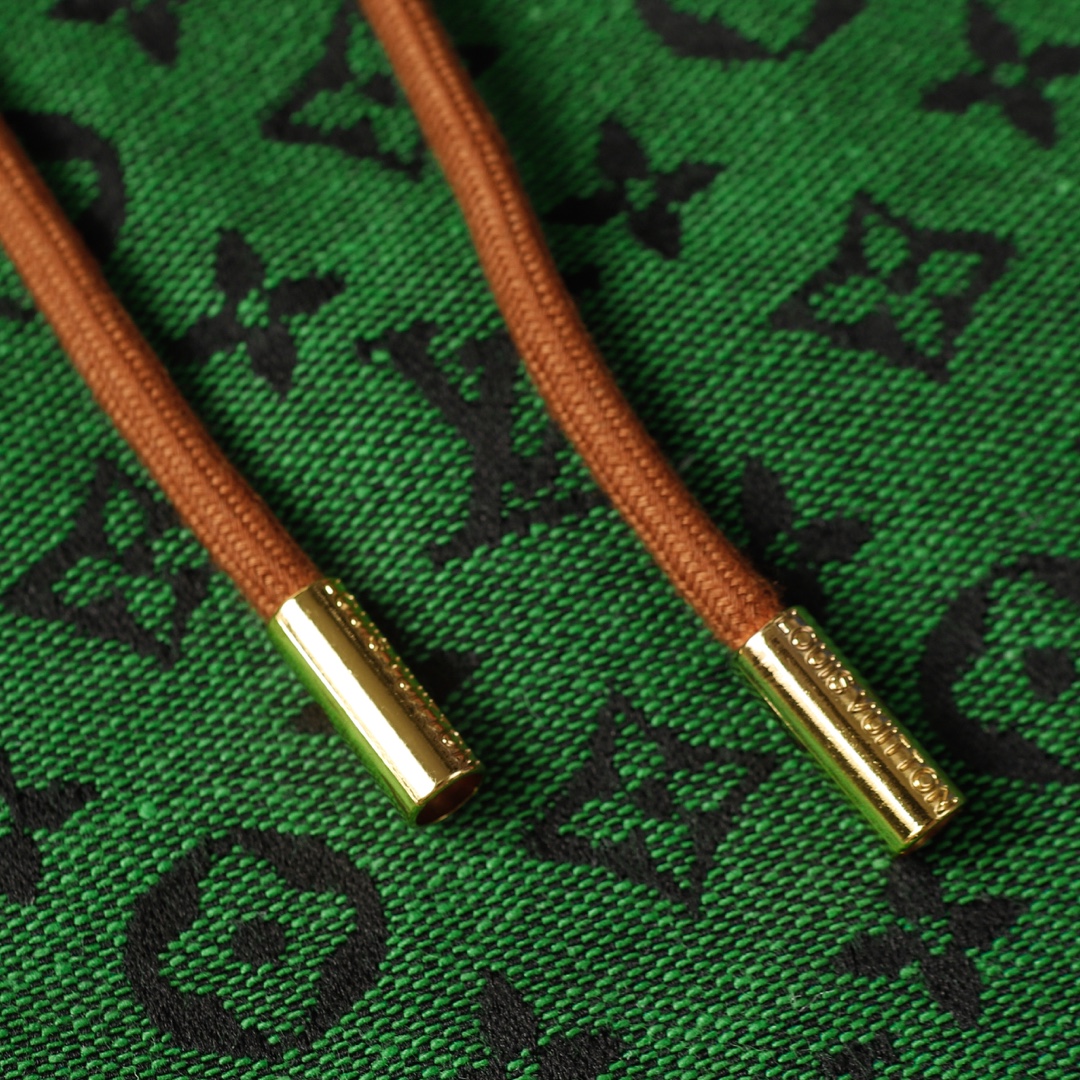 【LOUIS VUITTON  公式旗艦店】ルイヴィトン  ショートパンツご好評に付き再入荷！