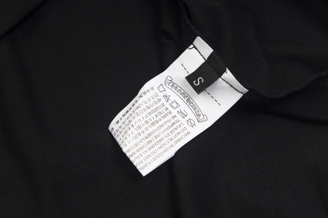 【CHROME HEARTS公式旗艦店】クロムハーツ  Tシャツ ご好評に付き再入荷！