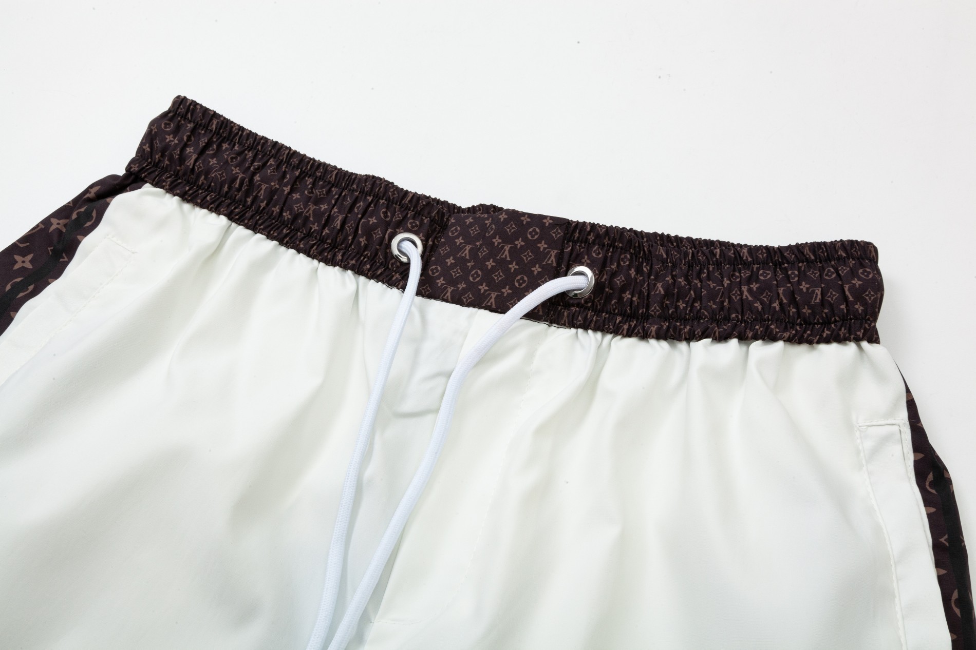 【LOUIS VUITTON  公式旗艦店】ルイヴィトン  ショートパンツご好評に付き再入荷24613