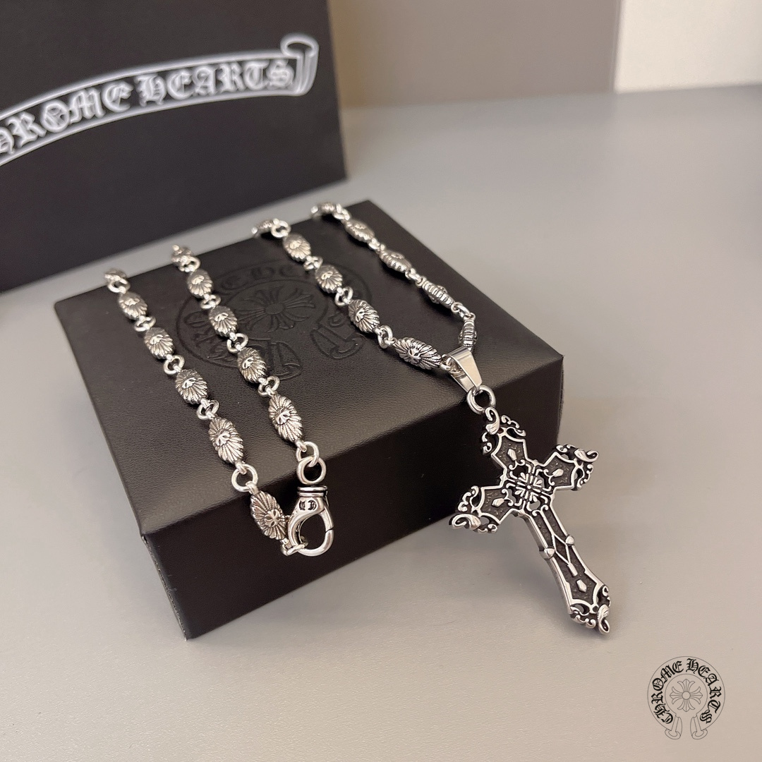 【CHROME HEARTS】クロムハーツ、新しいネックレス万能シンプルファッションオーナメント 2471