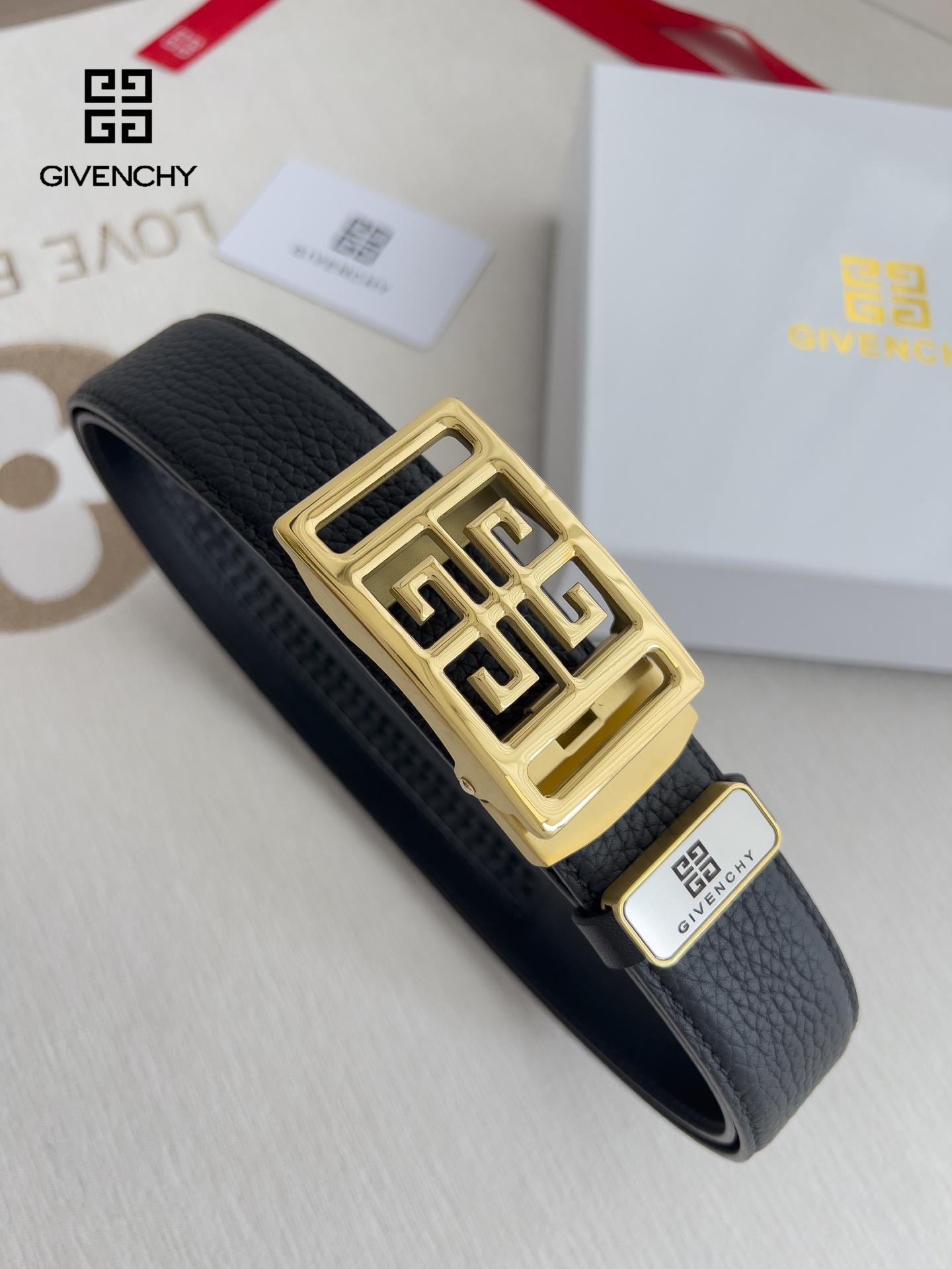 【GIVENCHY】(ジバンシー) 3.5cmベルト メンズ 24706