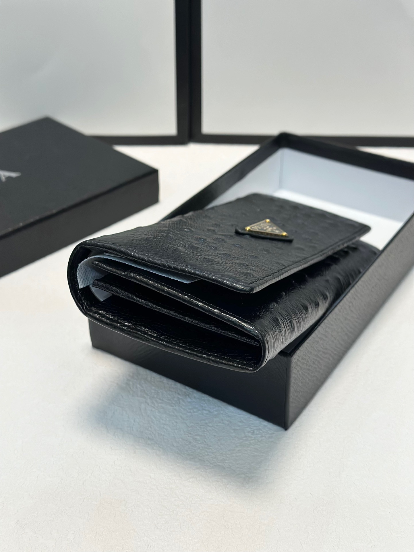 【PRADA 公式旗艦店】プラダ  財布 当日出荷 好評に付き再入荷！19*10CM