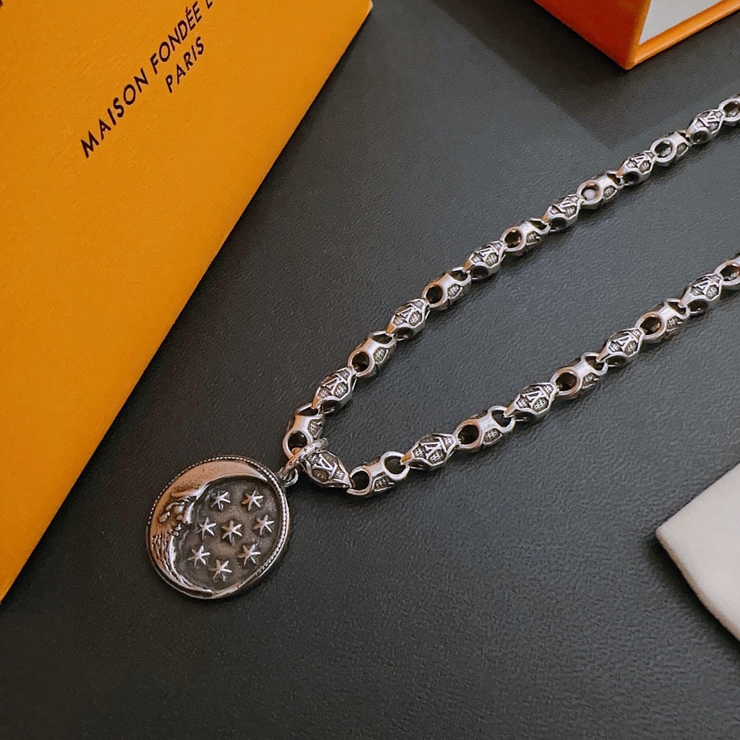 【LOUIS VUITTON】ネックレス、新しいネックレス万能シンプルファッションオーナメント