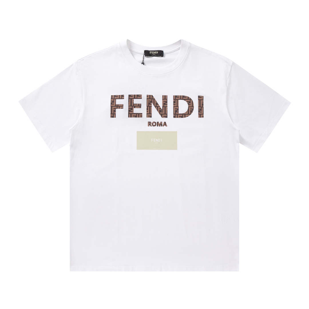 【FENDI 公式旗艦店】フェンディ   Tシャツ ご好評に付き再入荷！