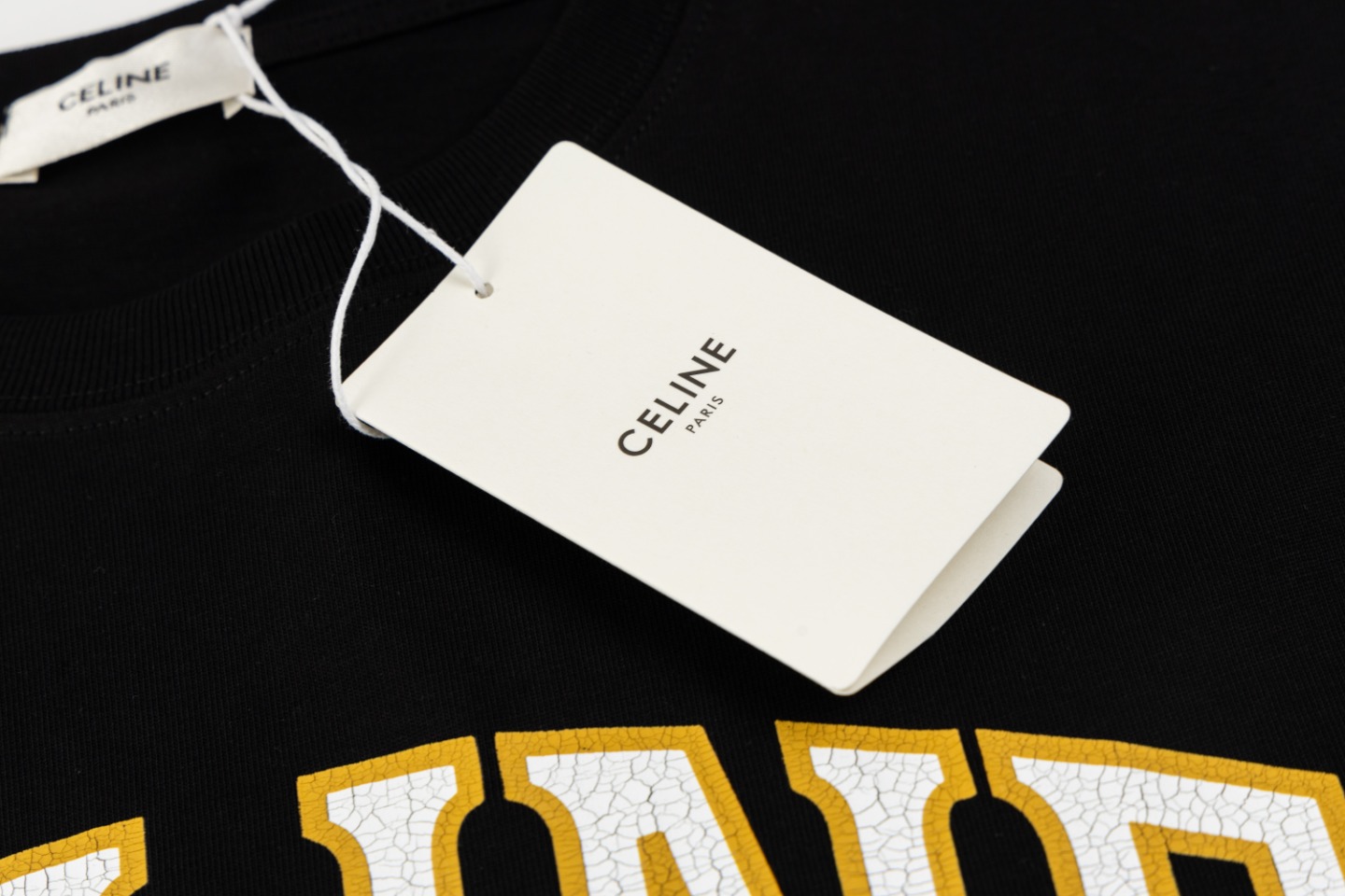 【CELINE  公式旗艦店】セリーヌ  Tシャツ ご好評に付き再入荷！