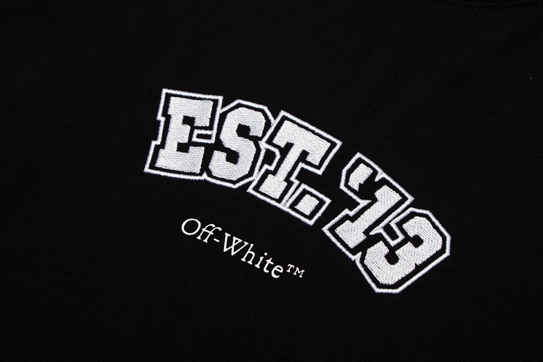 【OFF-WHITE 公式旗艦店】オフホワイト  Tシャツ ご好評に付き再入荷！