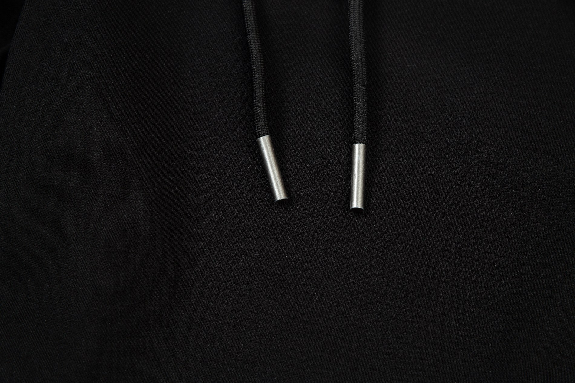 【MONCLER 公式旗艦店】モンクレール   ショートパンツ  ご好評に付き再入荷！