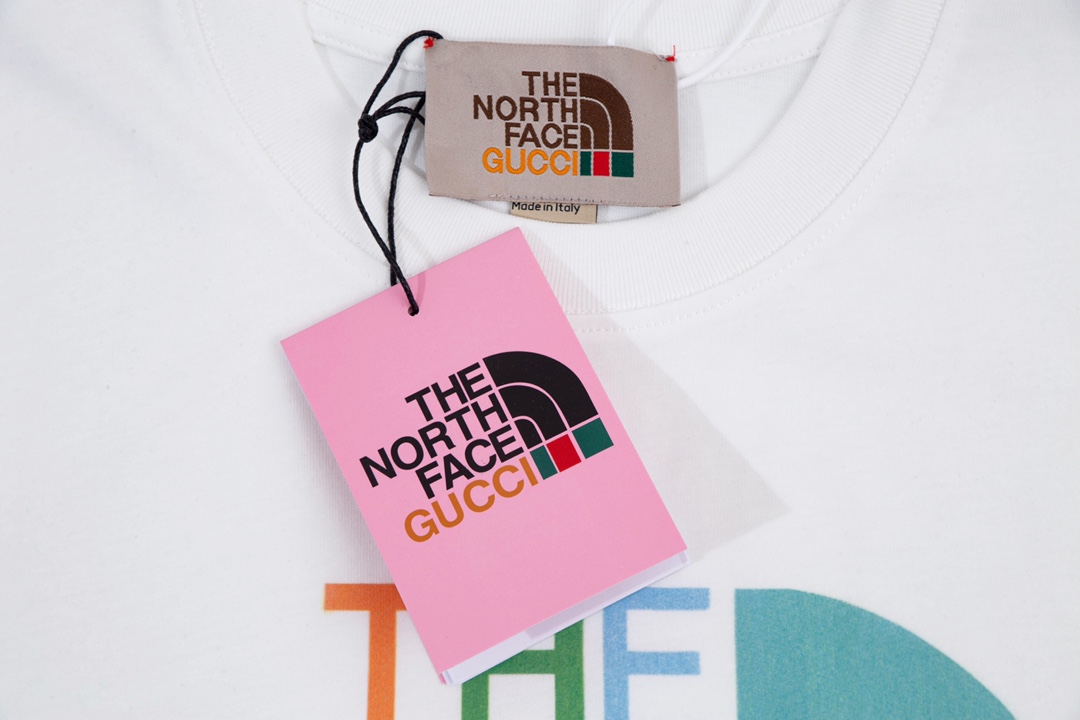 【The North Face 公式旗艦店】ザノースフェイス  Tシャツご好評に付き再入荷！