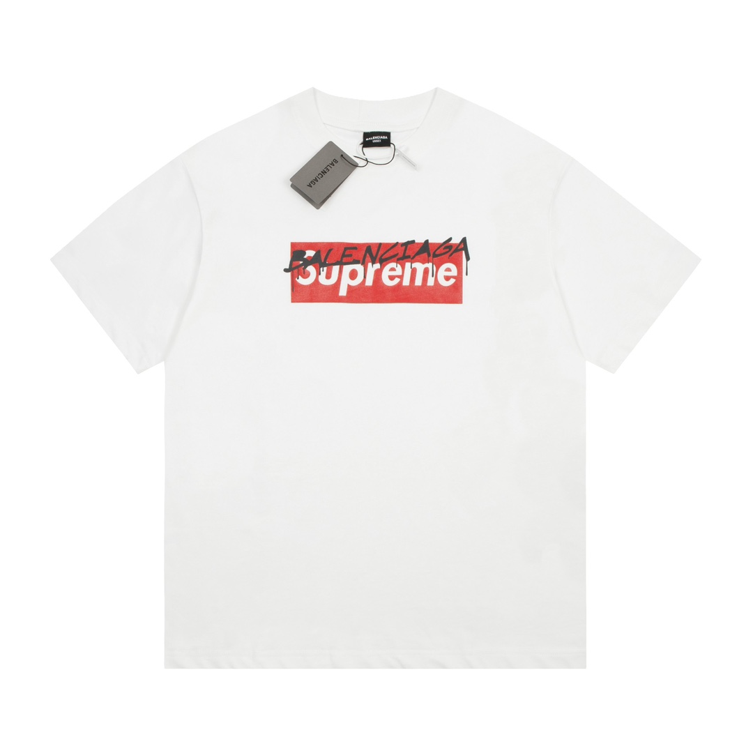 【Supreme & BALENCIAGA  公式旗艦店】シュプリーム & バレンシアガ  Tシャツご好評に付き再入荷！