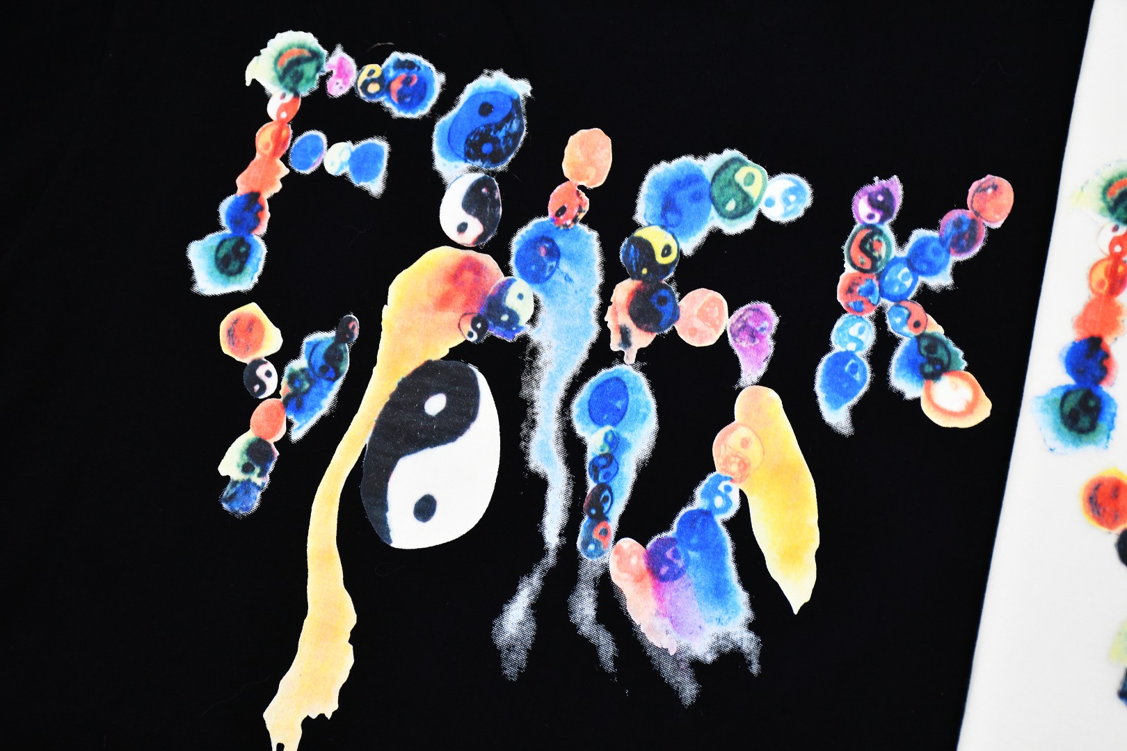 【Supreme  公式旗艦店】シュプリーム  Tシャツご好評に付き再入荷！