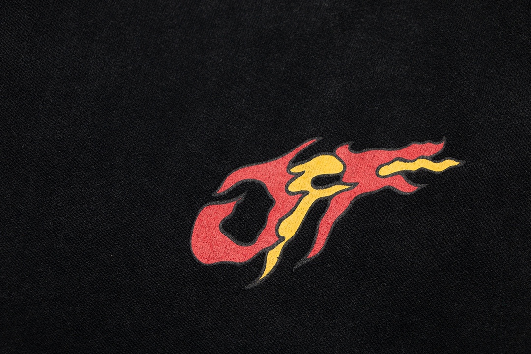 【OFF-WHITE 公式旗艦店】オフホワイト  Tシャツ ご好評に付き再入荷！