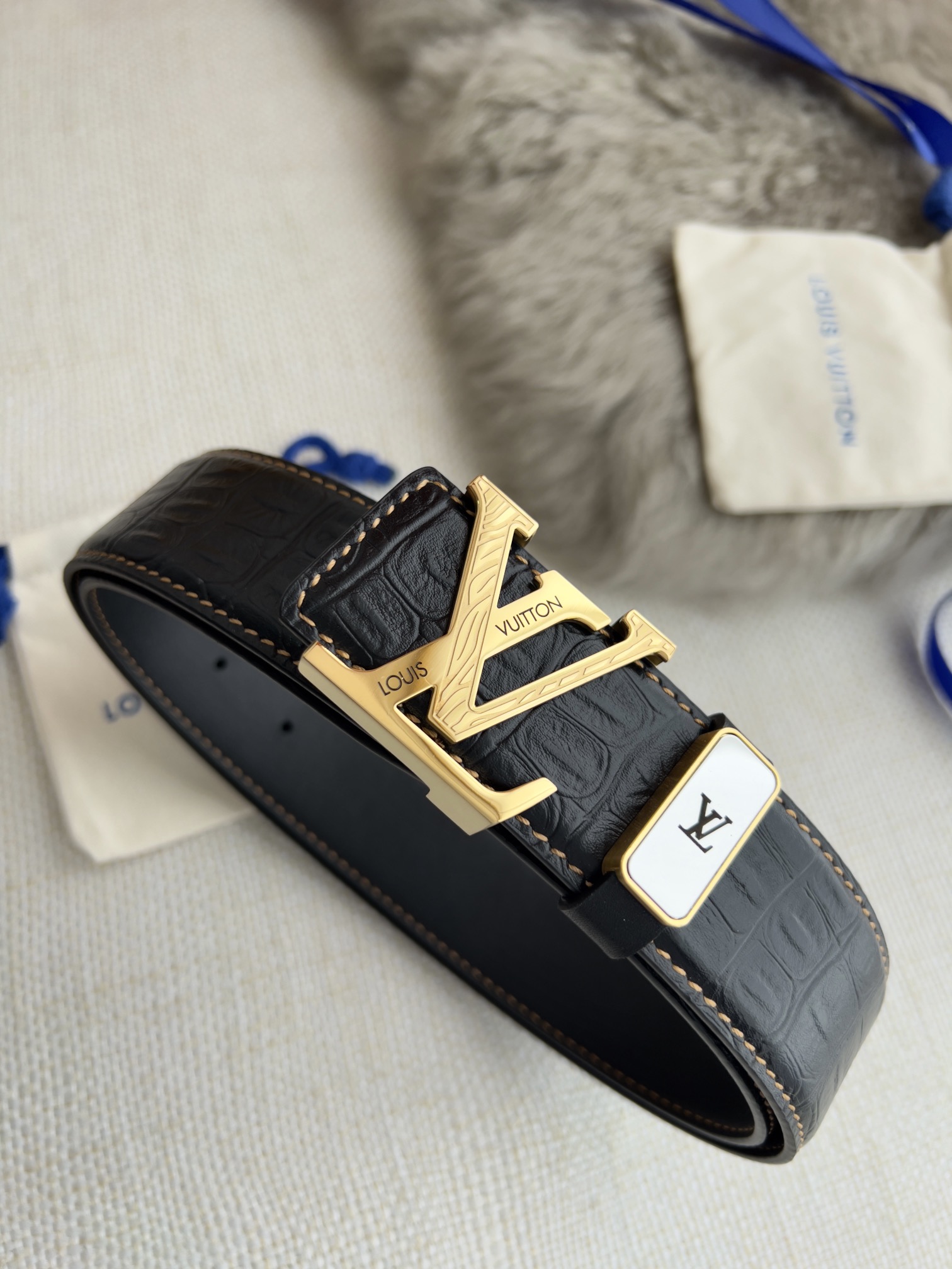 【LOUIS VUITTON】(ルイヴィトン) 3.8cmベルト メンズ  24706